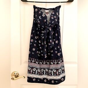 NWOT Strapless, Padded Summer Dress